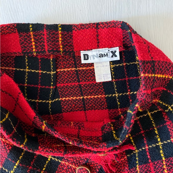 Vintage red quilt wrap skirt  size 9– although waist measures 26-27 - Picture 4 of 6